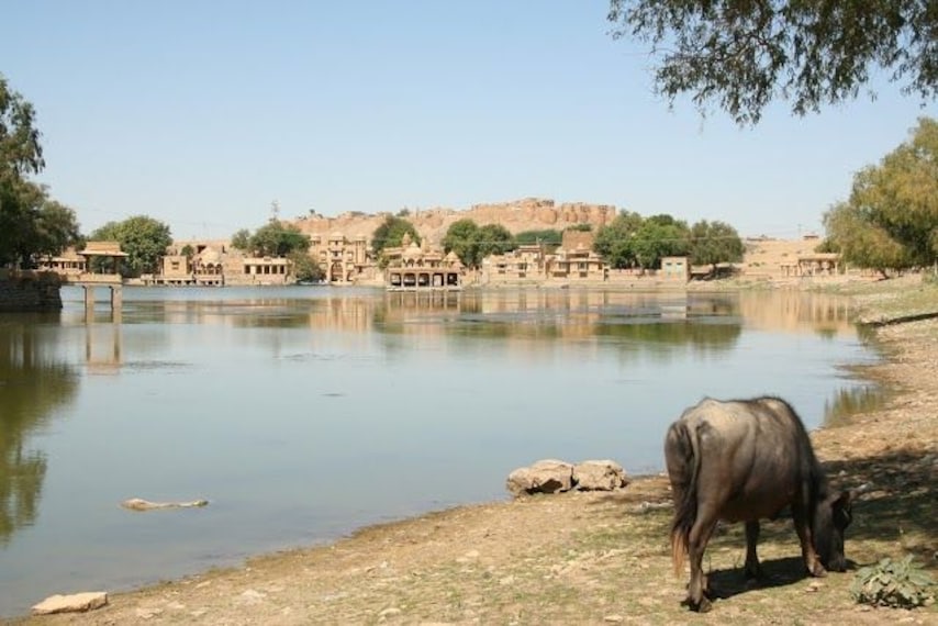 Gadisar Lake-3